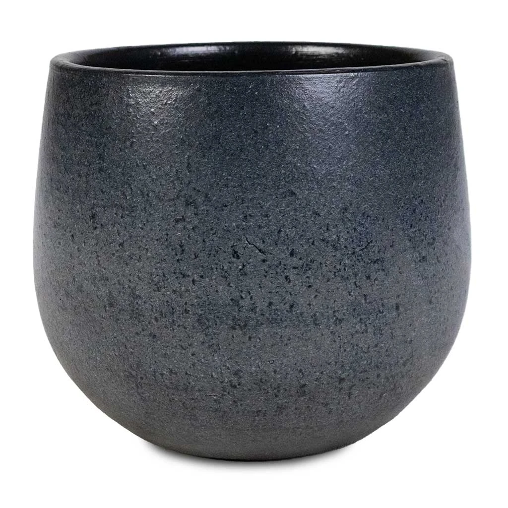 Esra Plant Pot - Graphite 3 Esra Plant Pot - Graphite - Image 3