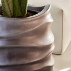 Gradient Lee Partner Planter - Matt Coffee 9 Gradient Lee Partner Planter - Matt Coffee -Plant Supplies Sale Gradient Lee Planter Matt Coffee 1 03281b76 364f 4747 9986 447914259e2d