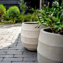 Bordo Balloon Planter - Sand -Plant Supplies Sale Luca Lifestyle Bordo Balloon Sand 2